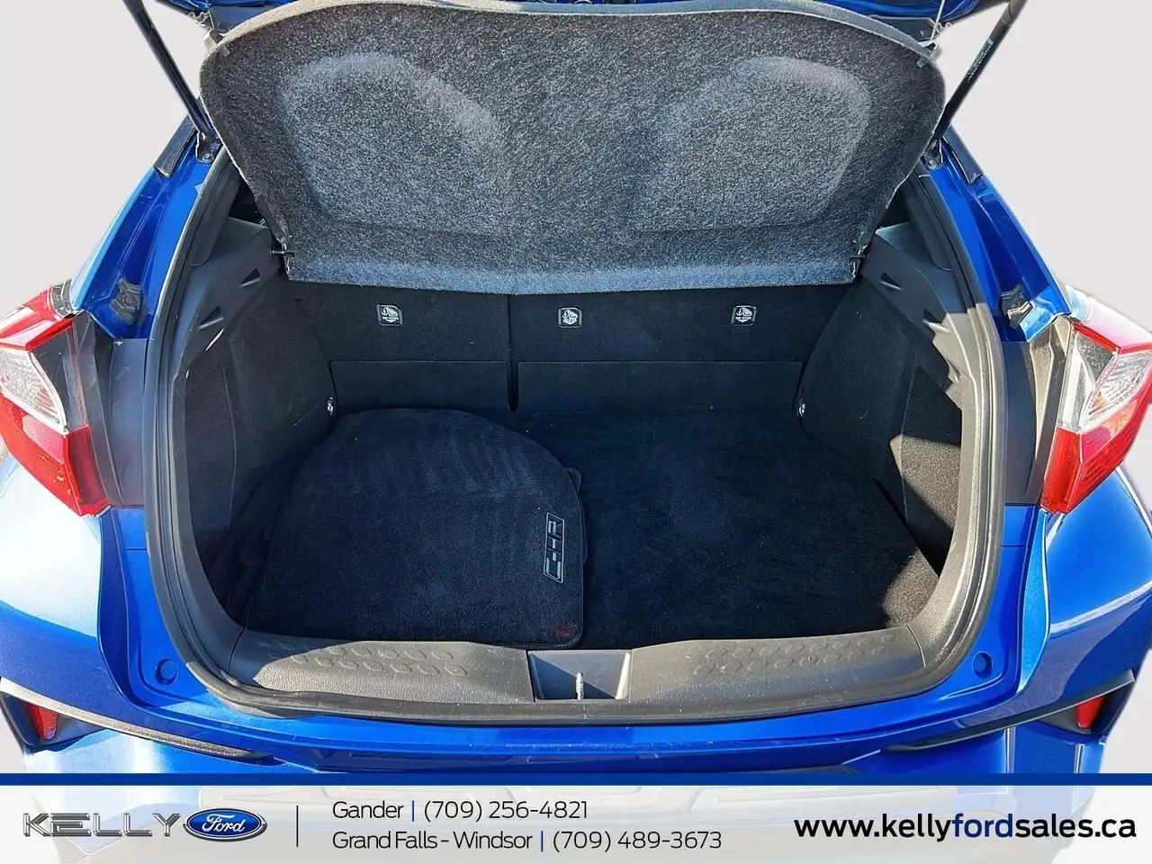 Toyota C-HR снимка Toyota C-HR