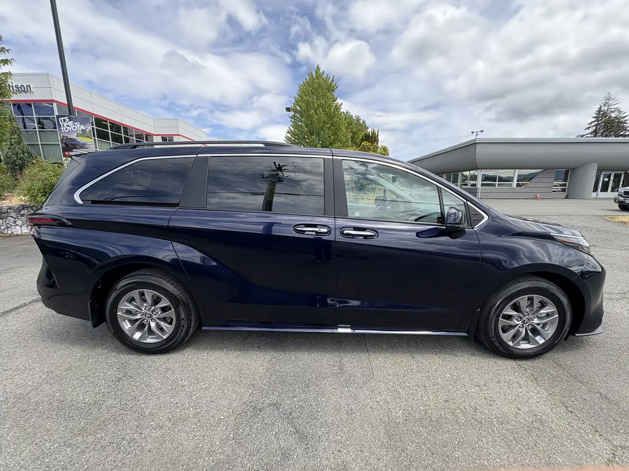 2025 Toyota Sienna