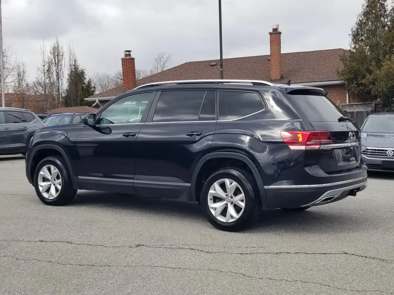Volkswagen Atlas снимка Volkswagen Atlas