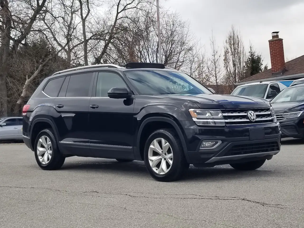 Volkswagen Atlas снимка Volkswagen Atlas