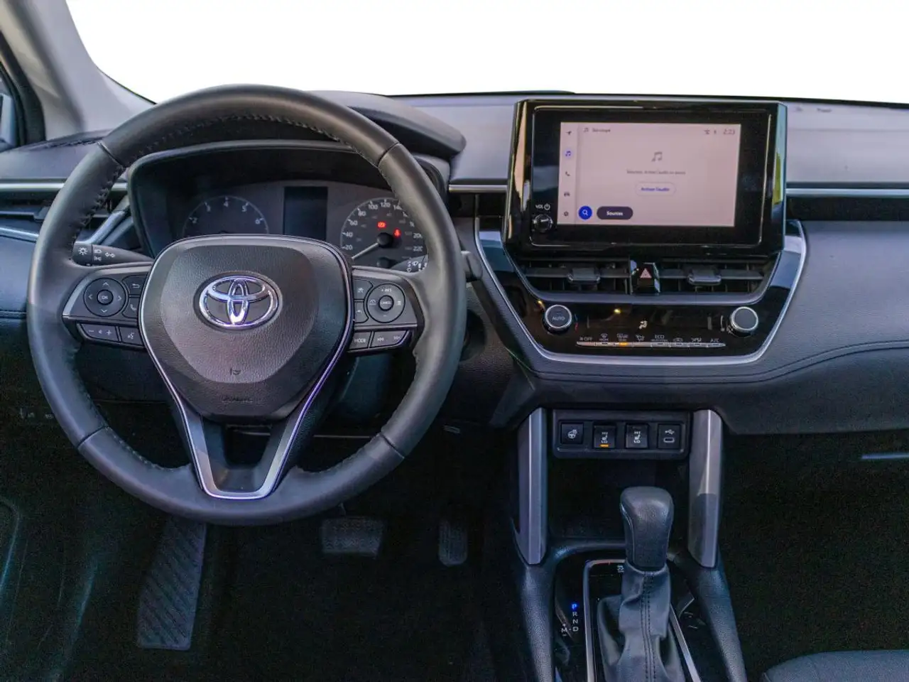 Toyota Corolla Cross снимка Toyota Corolla Cross