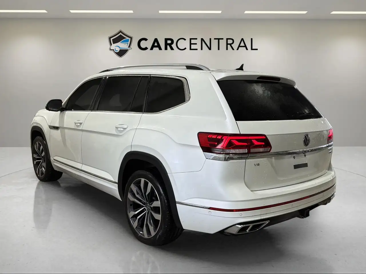 Volkswagen Atlas снимка Volkswagen Atlas
