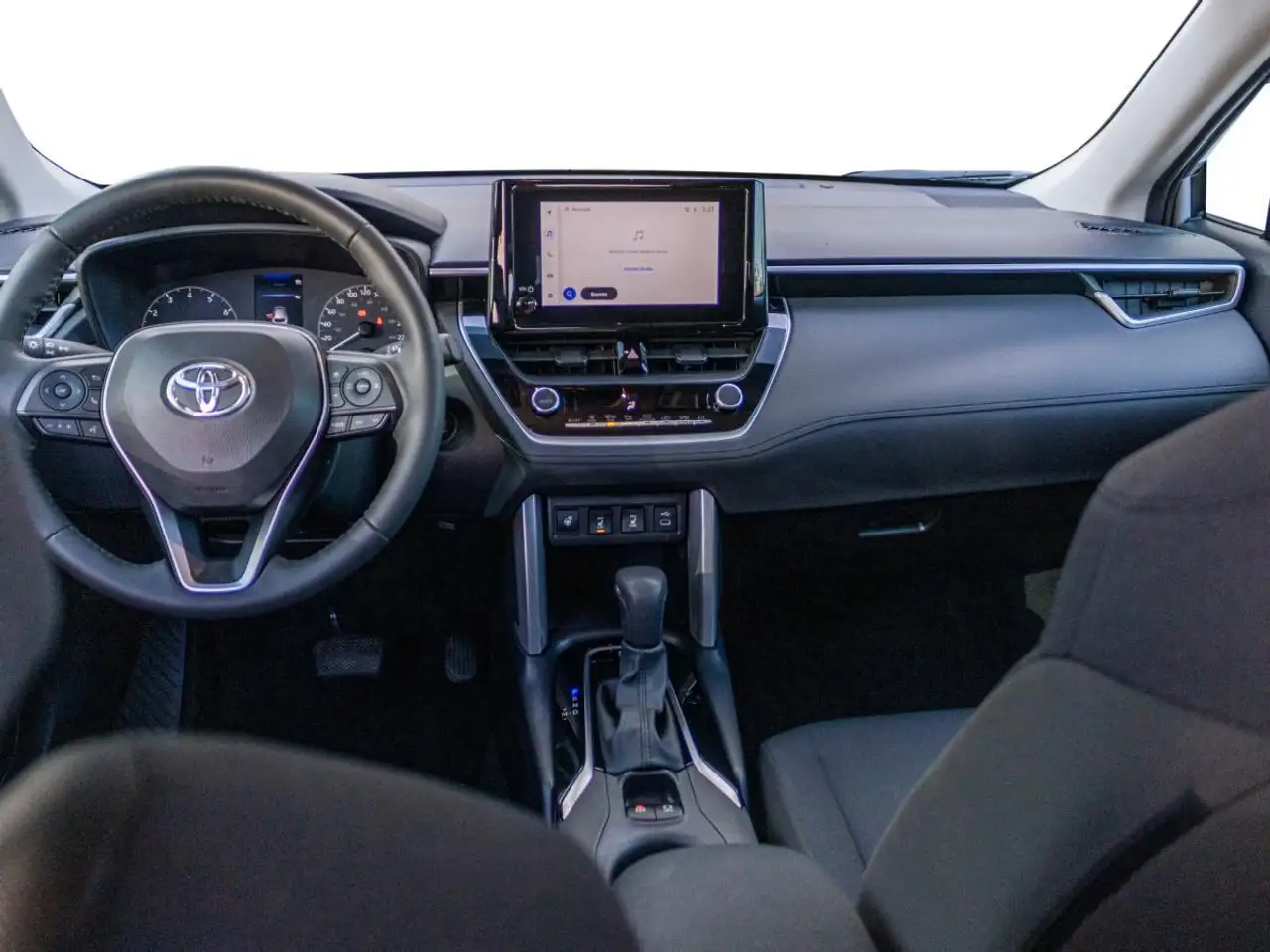 Toyota Corolla Cross снимка Toyota Corolla Cross