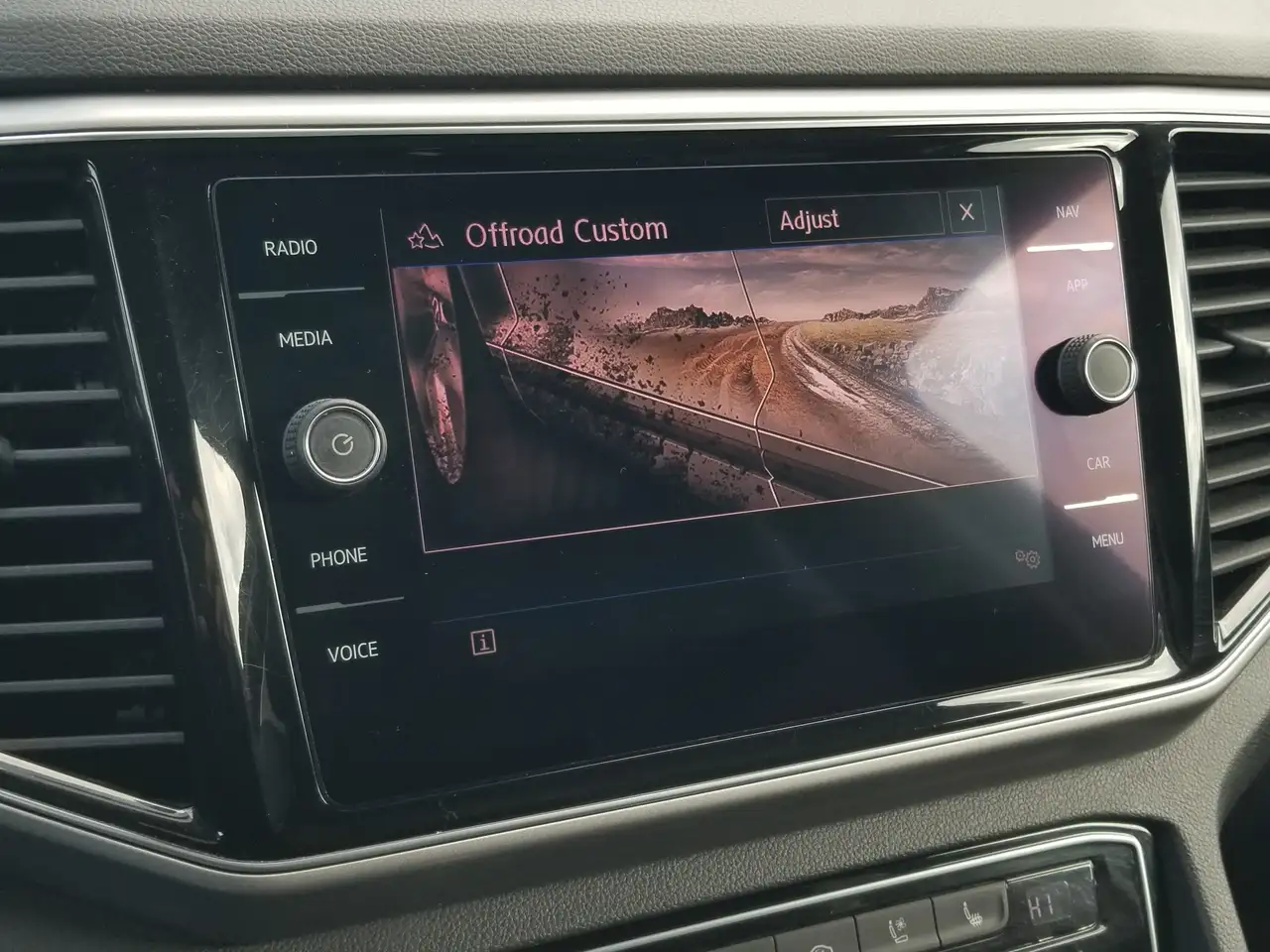 Volkswagen Atlas снимка Volkswagen Atlas