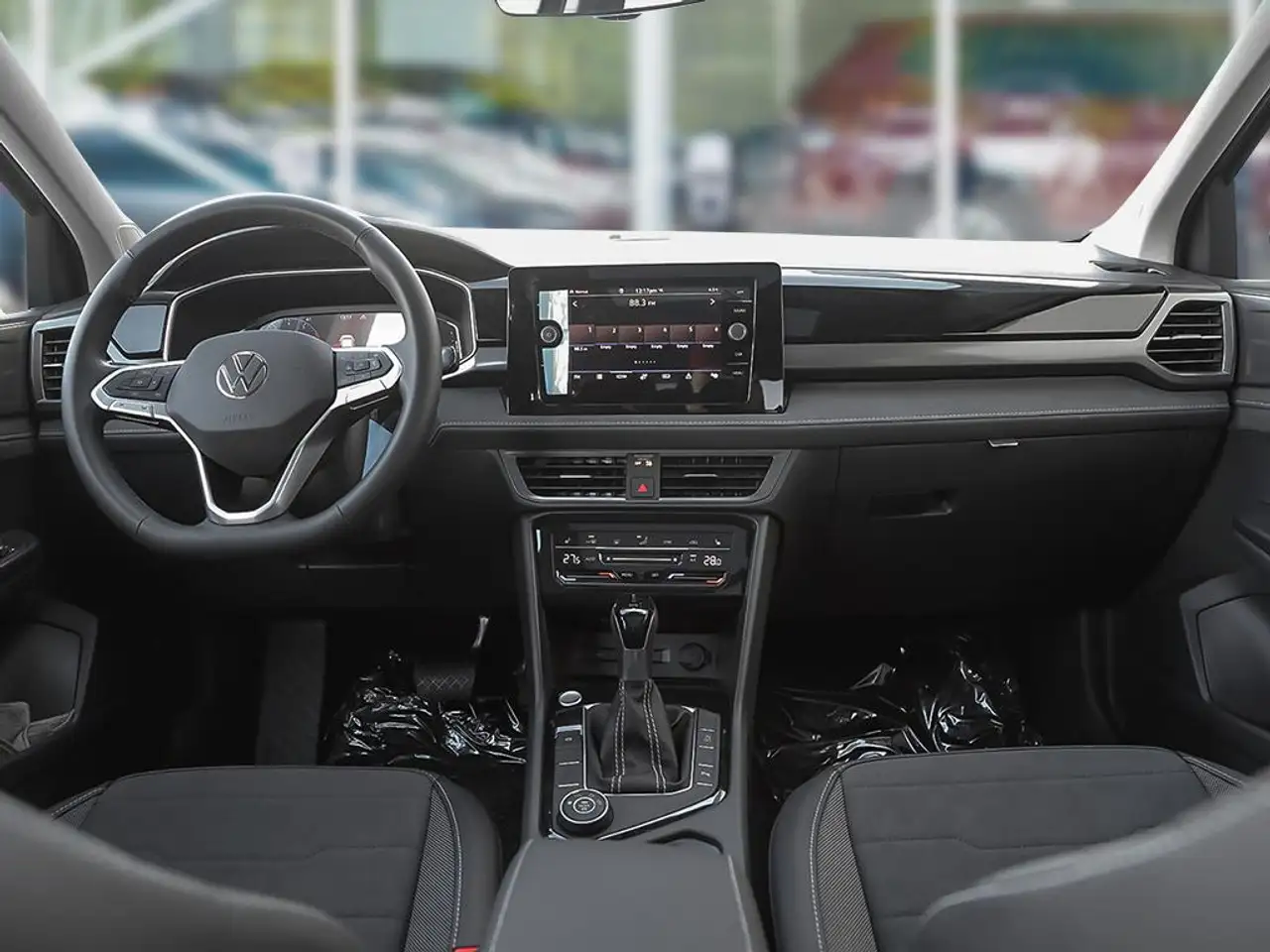 Volkswagen Taos снимка Volkswagen Taos