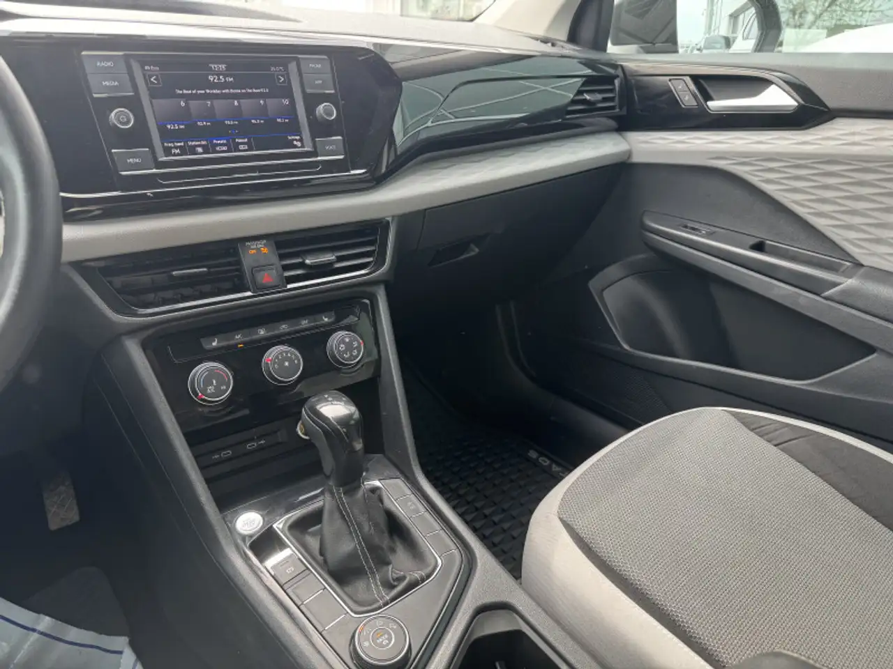 Volkswagen Taos снимка Volkswagen Taos