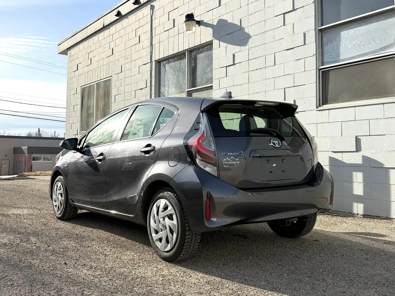 Toyota Prius c снимка Toyota Prius c