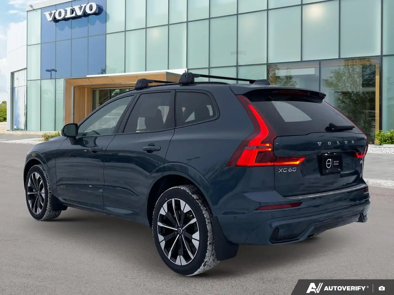 Volvo XC60 снимка Volvo XC60