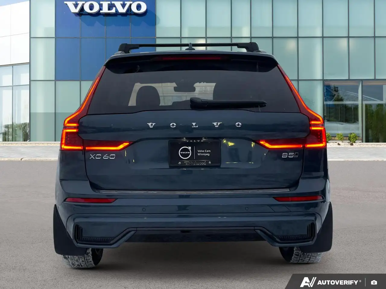 Volvo XC60 снимка Volvo XC60