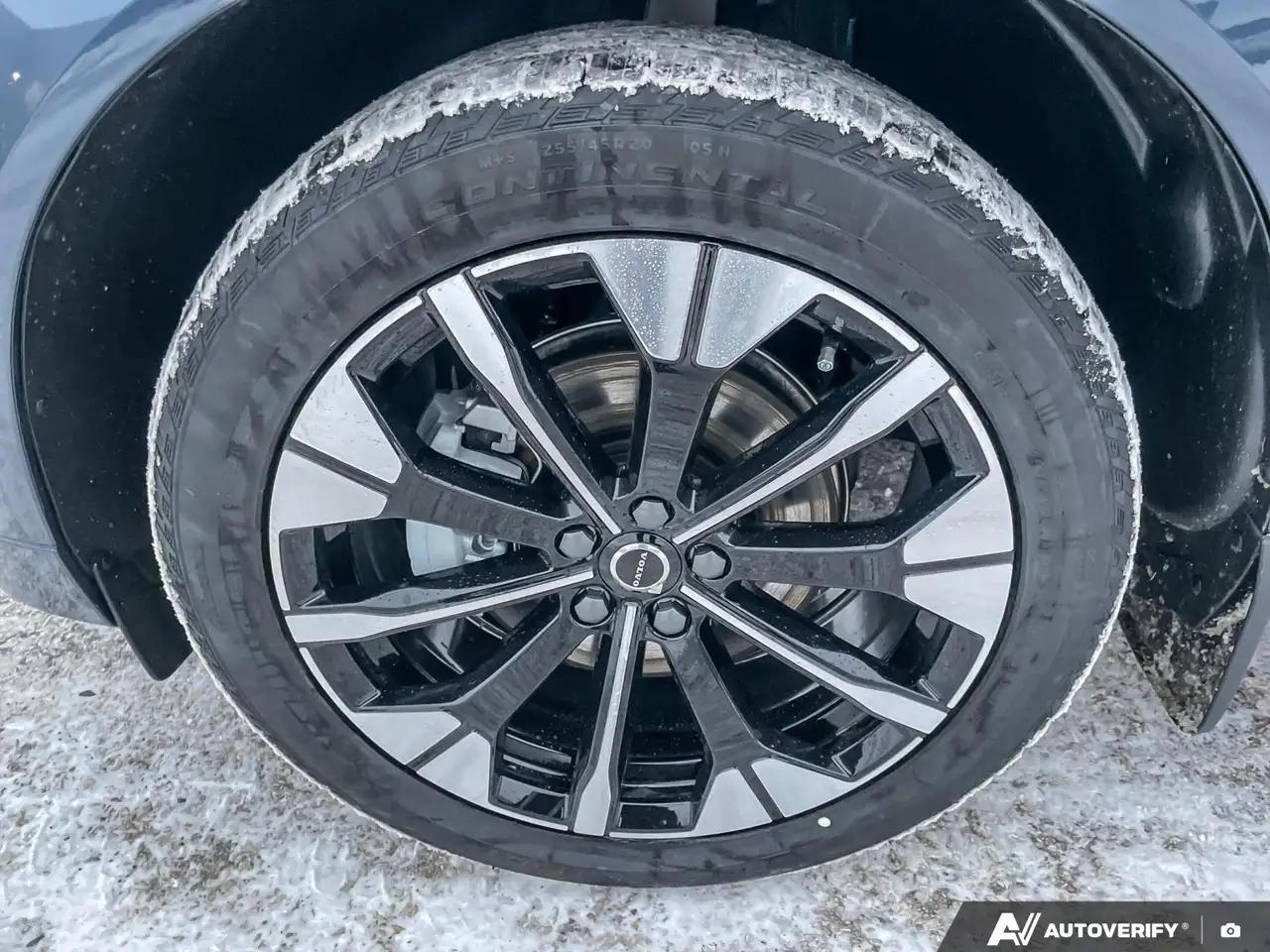 Volvo XC60 снимка Volvo XC60