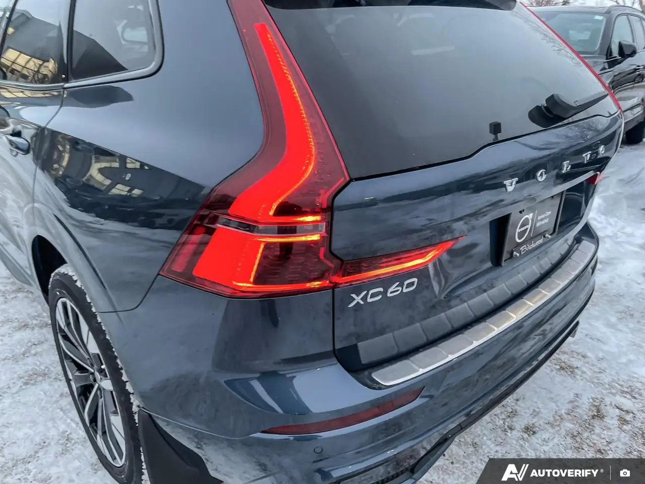 Volvo XC60 снимка Volvo XC60
