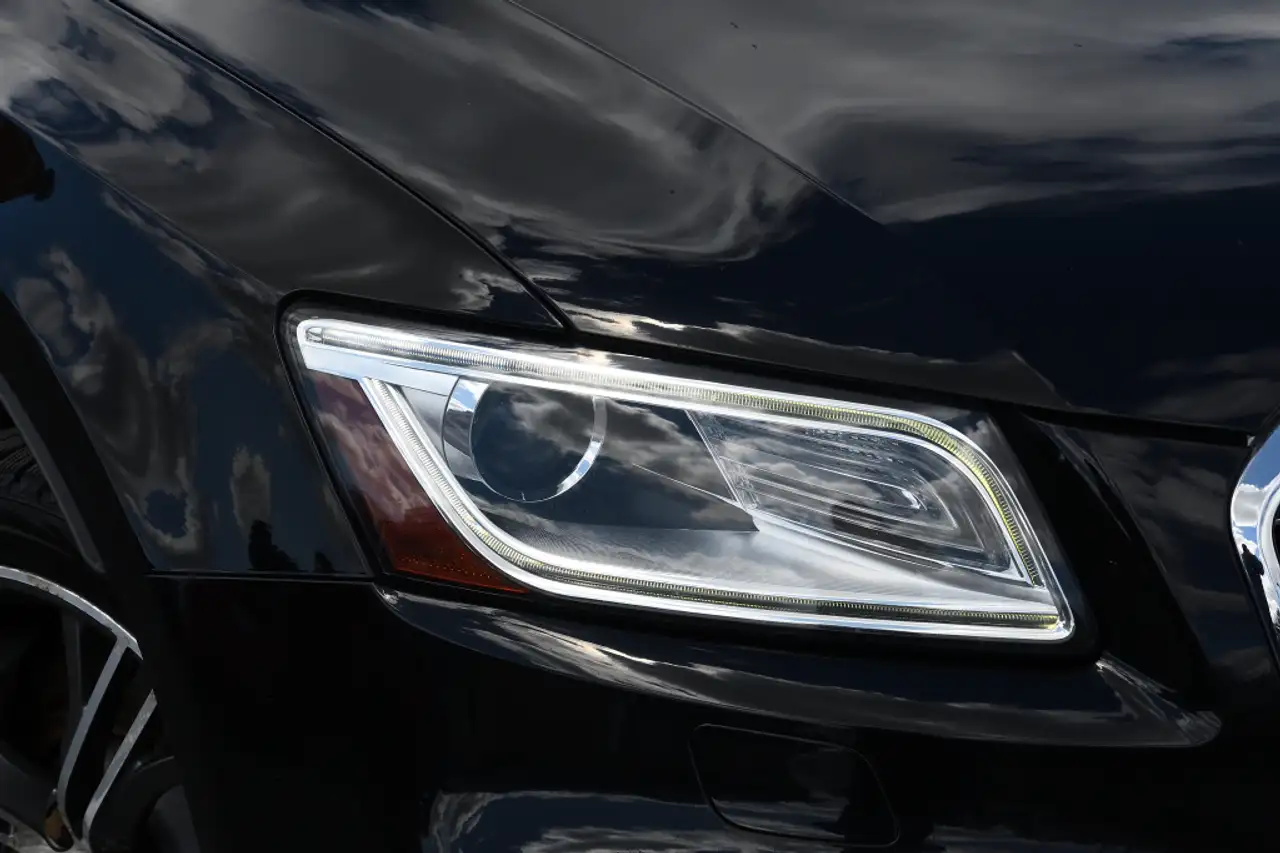 Audi SQ5 снимка Audi SQ5
