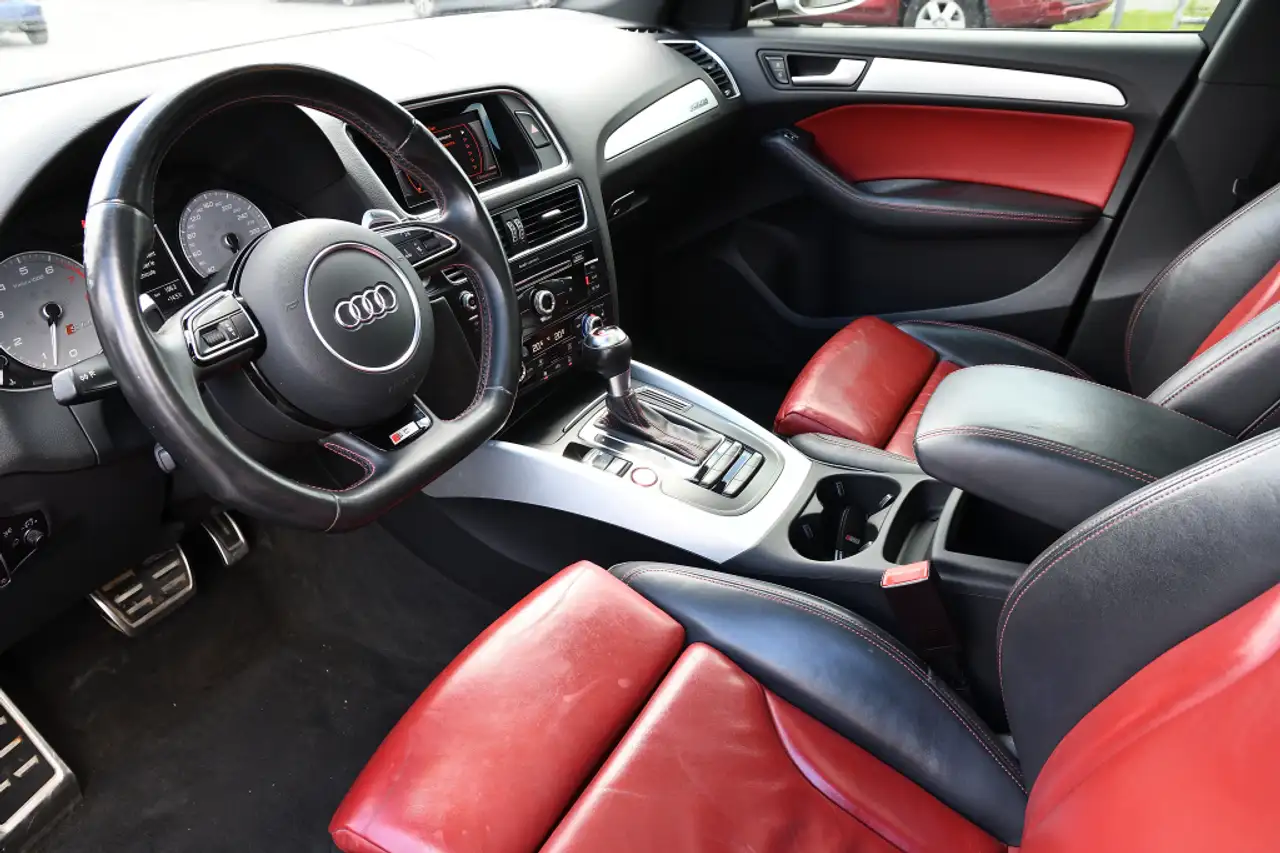 Audi SQ5 снимка Audi SQ5