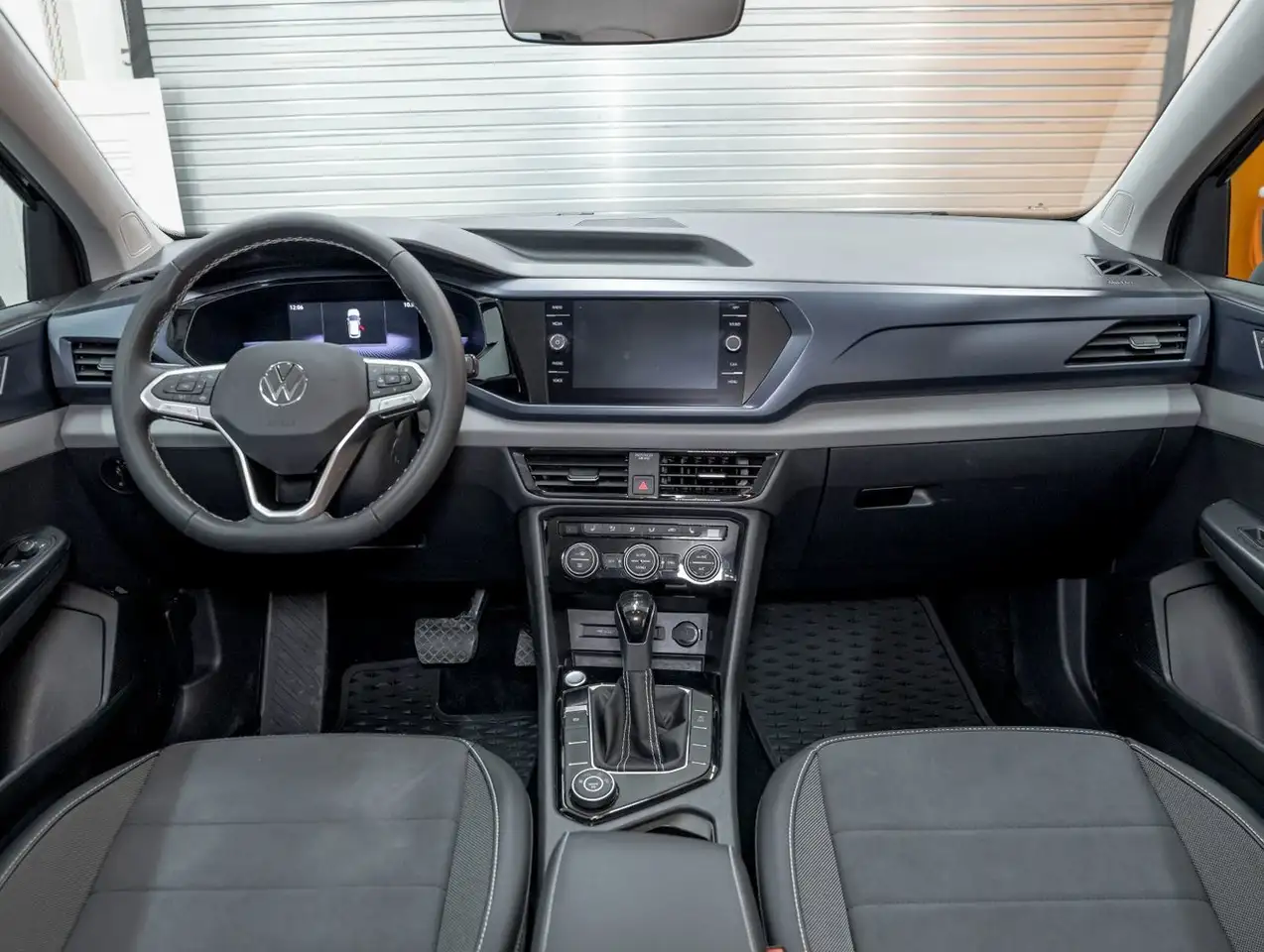 Volkswagen Taos снимка Volkswagen Taos
