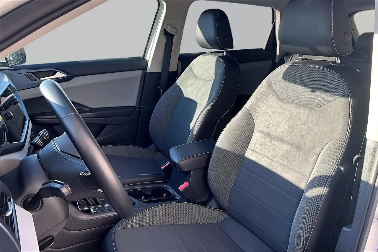Volkswagen Taos снимка Volkswagen Taos