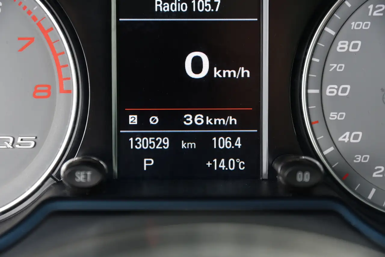 Audi SQ5 снимка Audi SQ5