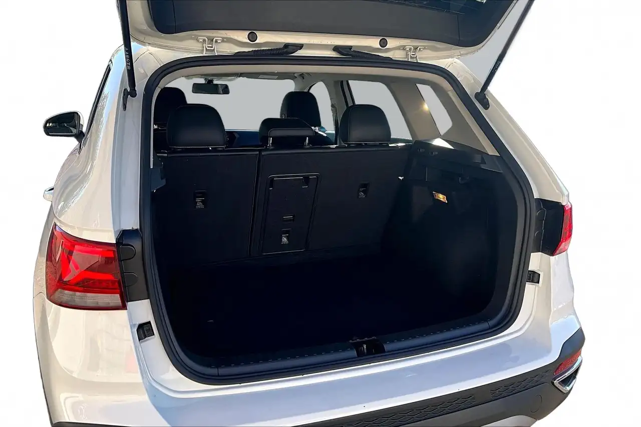 Volkswagen Taos снимка Volkswagen Taos