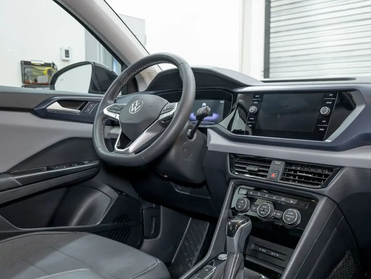 Volkswagen Taos снимка Volkswagen Taos