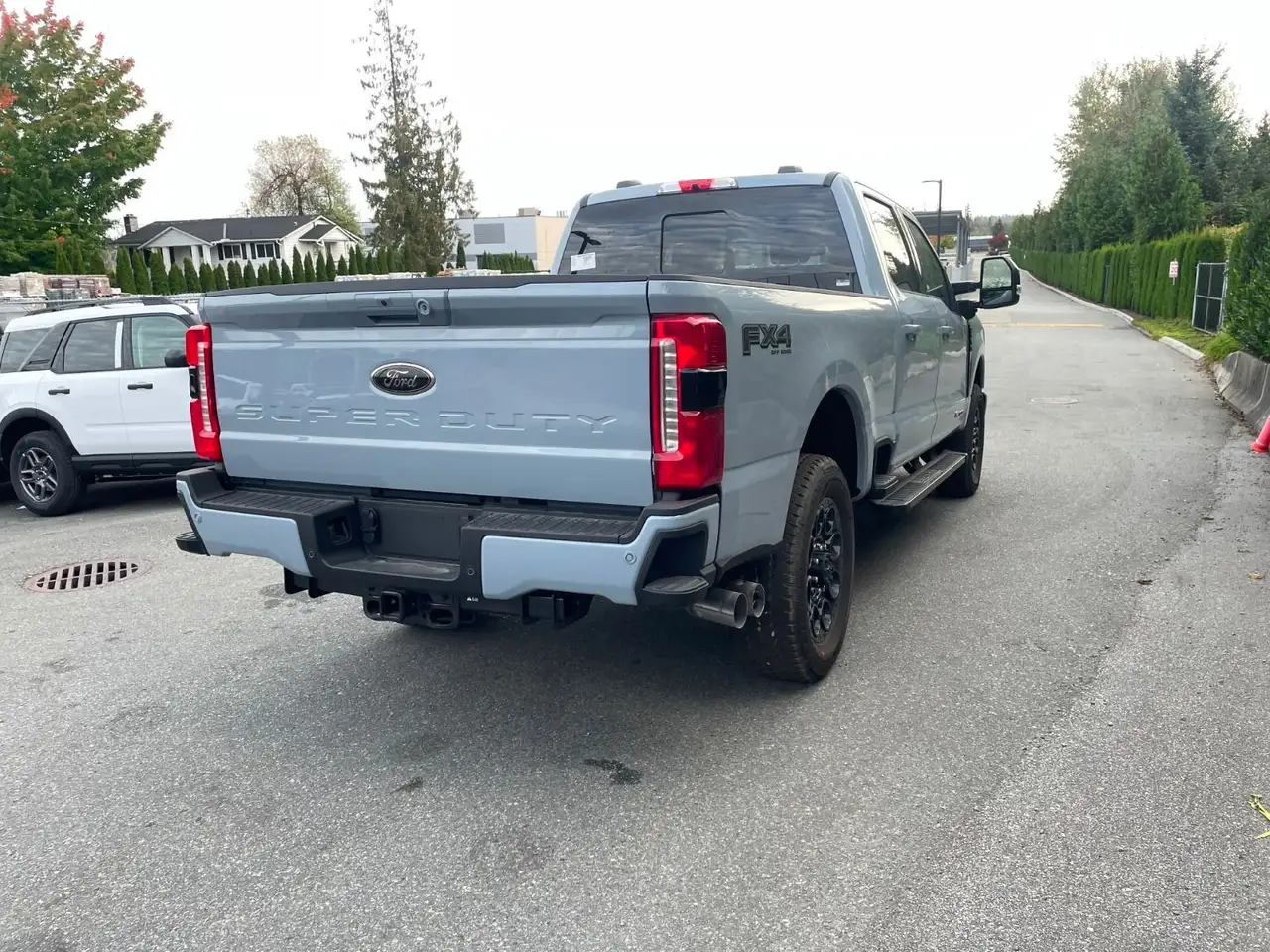Ford F 350 снимка Ford F 350