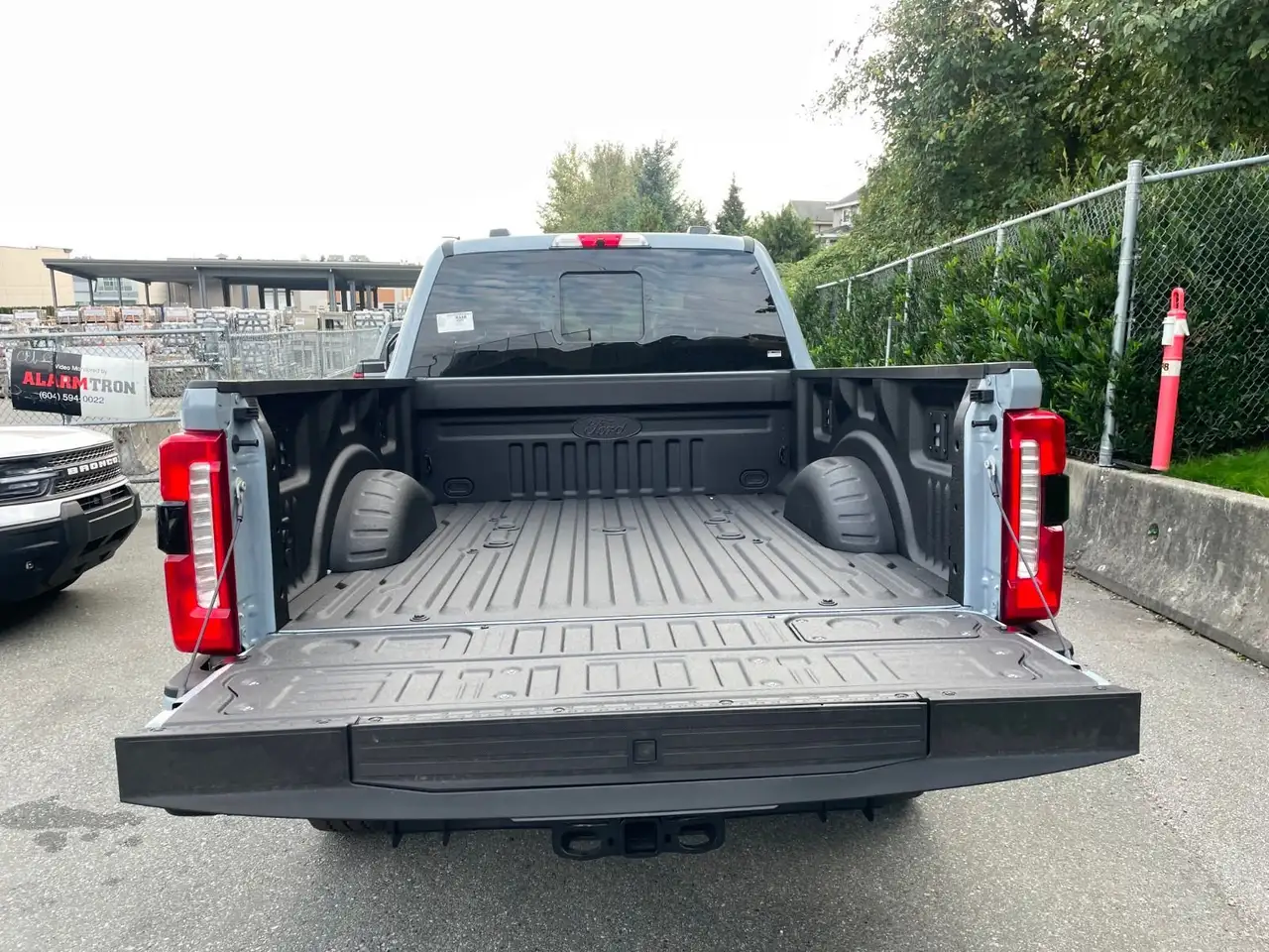 Ford F 350 снимка Ford F 350