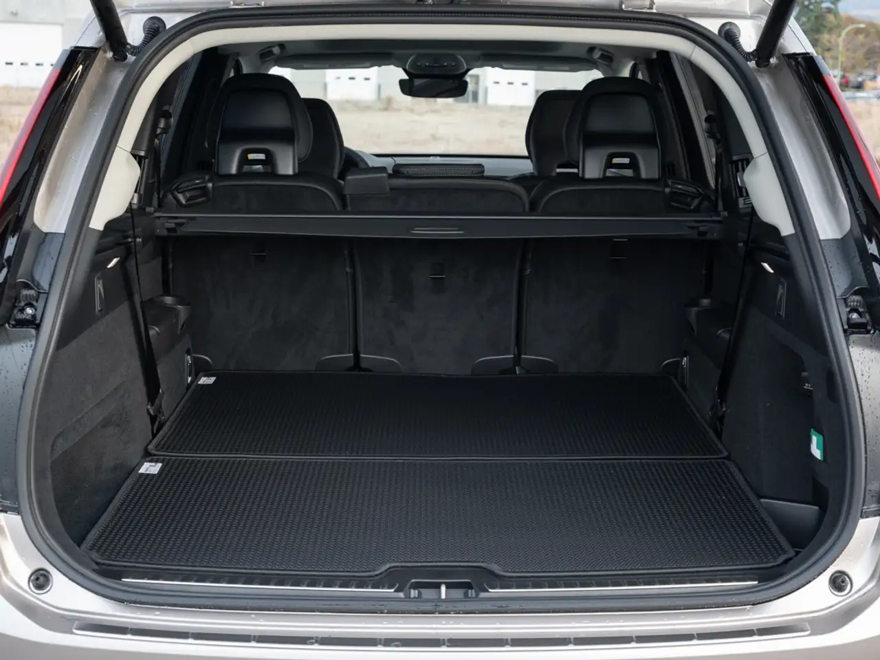 Volvo XC90 снимка Volvo XC90