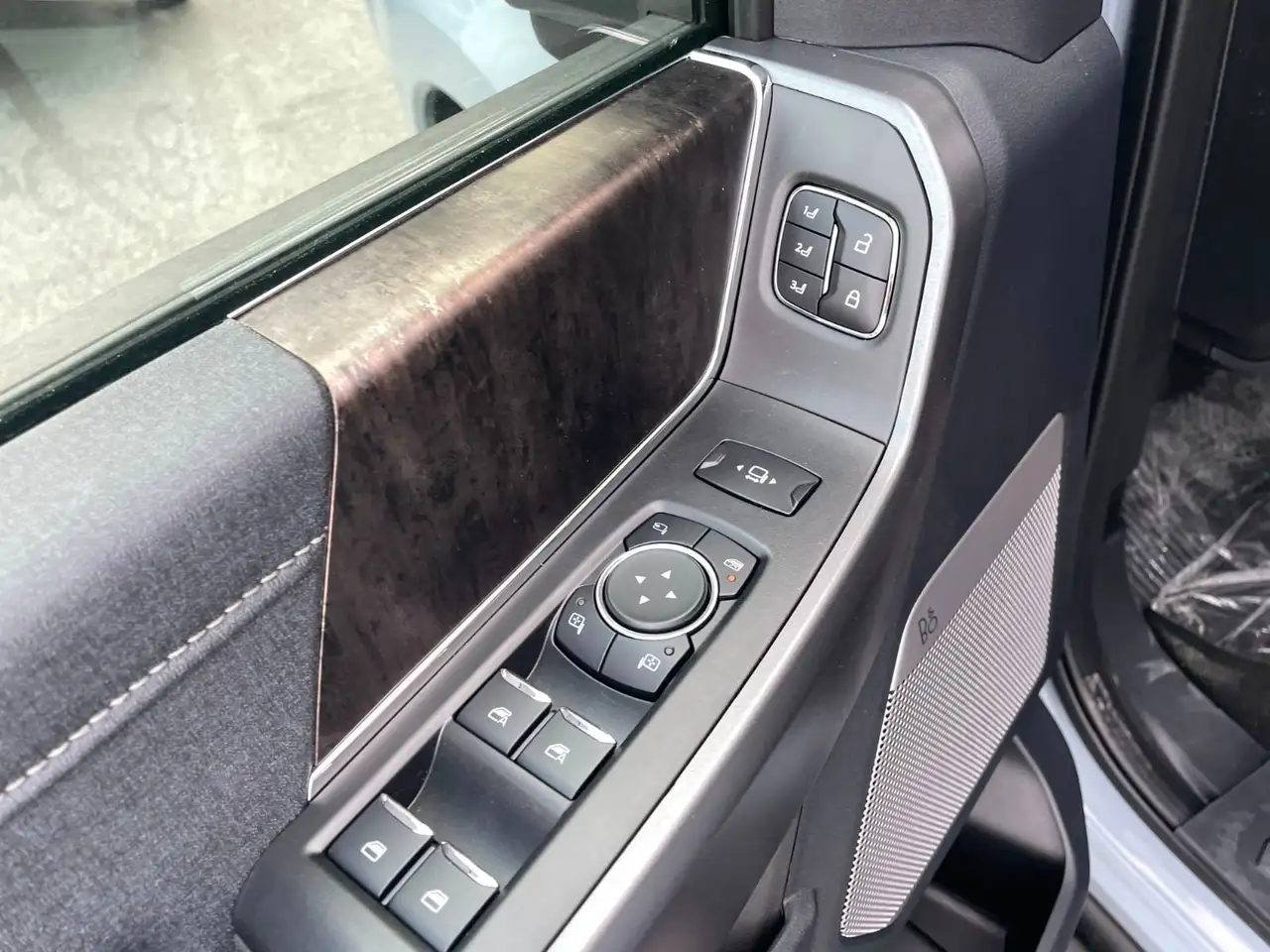 Ford F 350 снимка Ford F 350