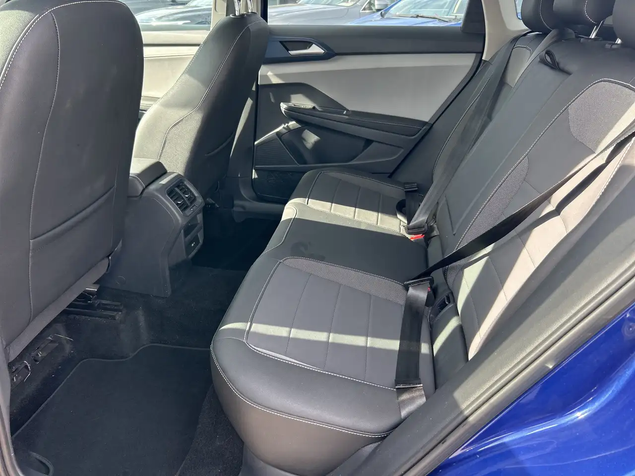 Volkswagen Taos снимка Volkswagen Taos