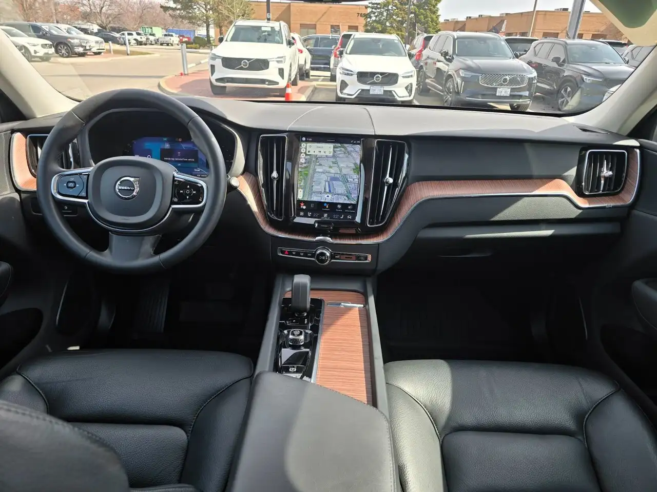 Volvo XC60 снимка Volvo XC60