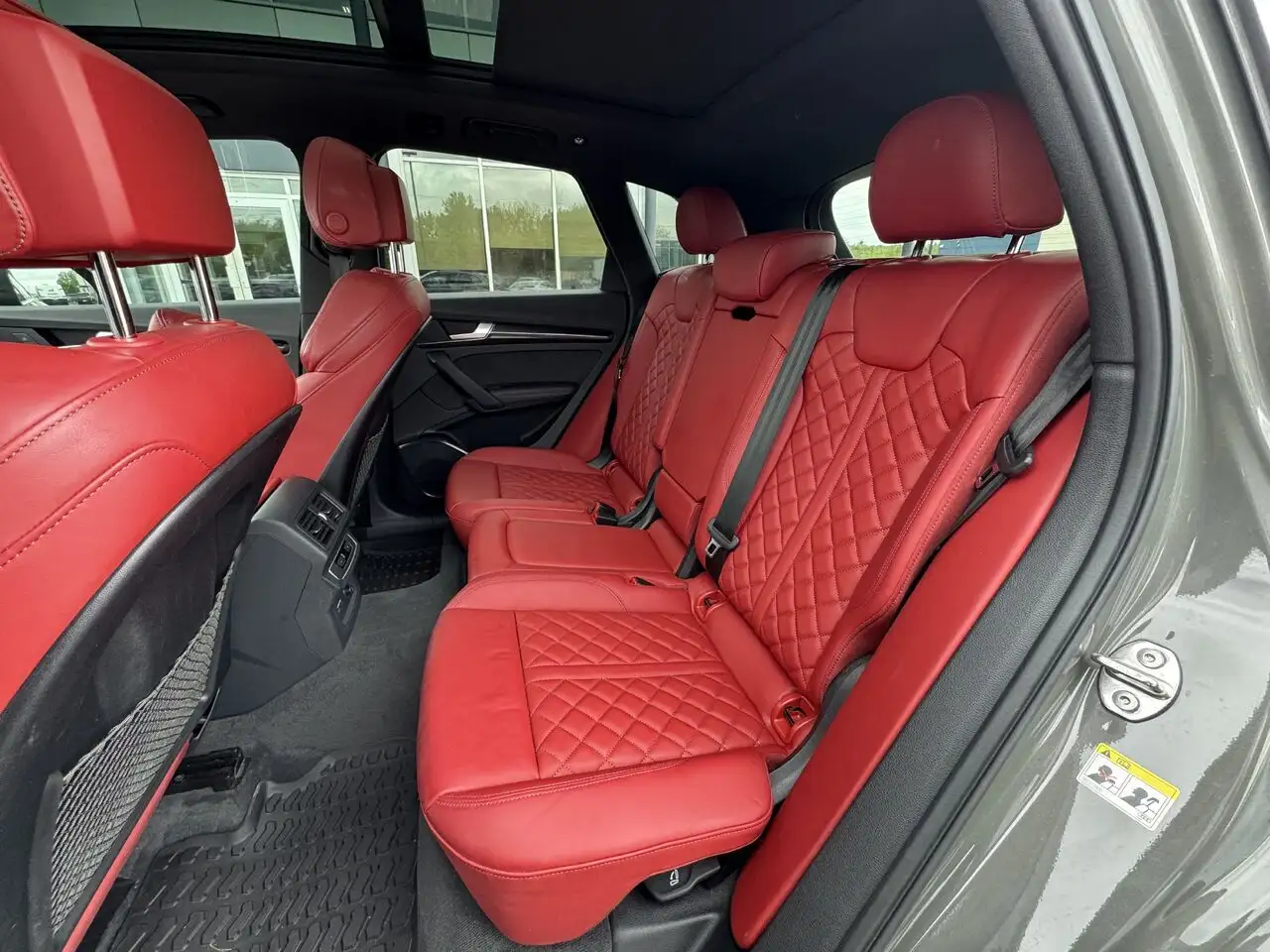 Audi SQ5 снимка Audi SQ5