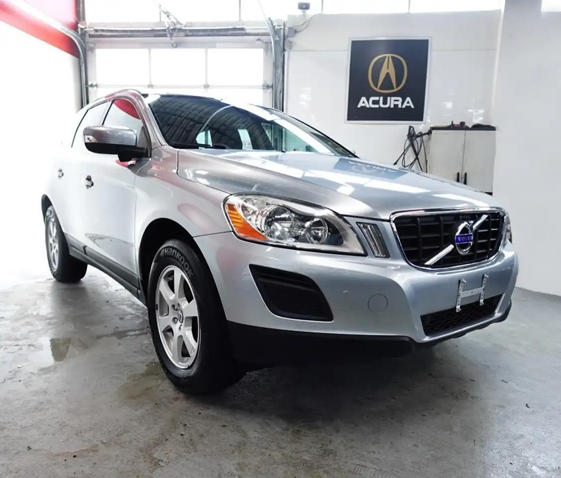 Volvo XC60 photo Volvo XC60
