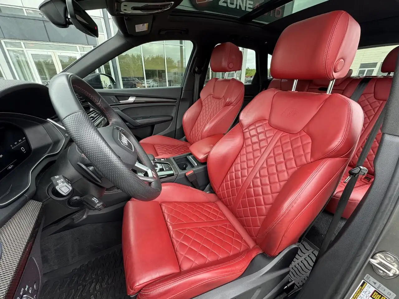 Audi SQ5 снимка Audi SQ5