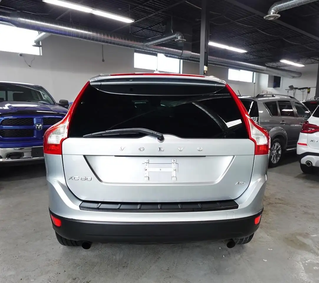 Volvo XC60 photo Volvo XC60