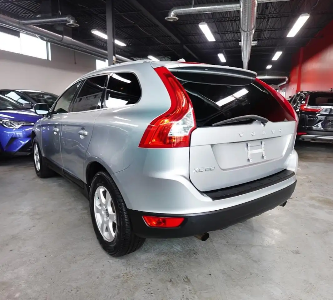 Volvo XC60 photo Volvo XC60