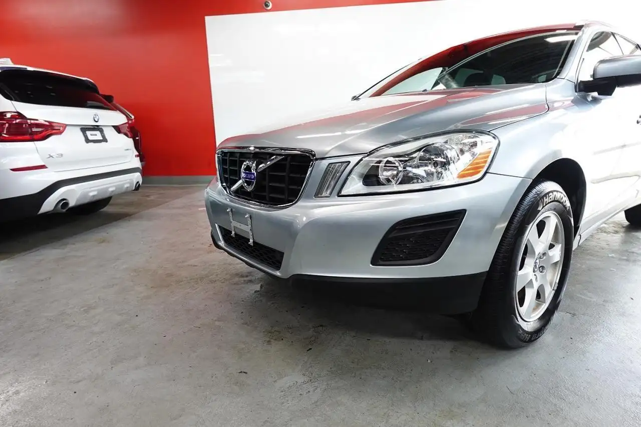 Volvo XC60 photo Volvo XC60