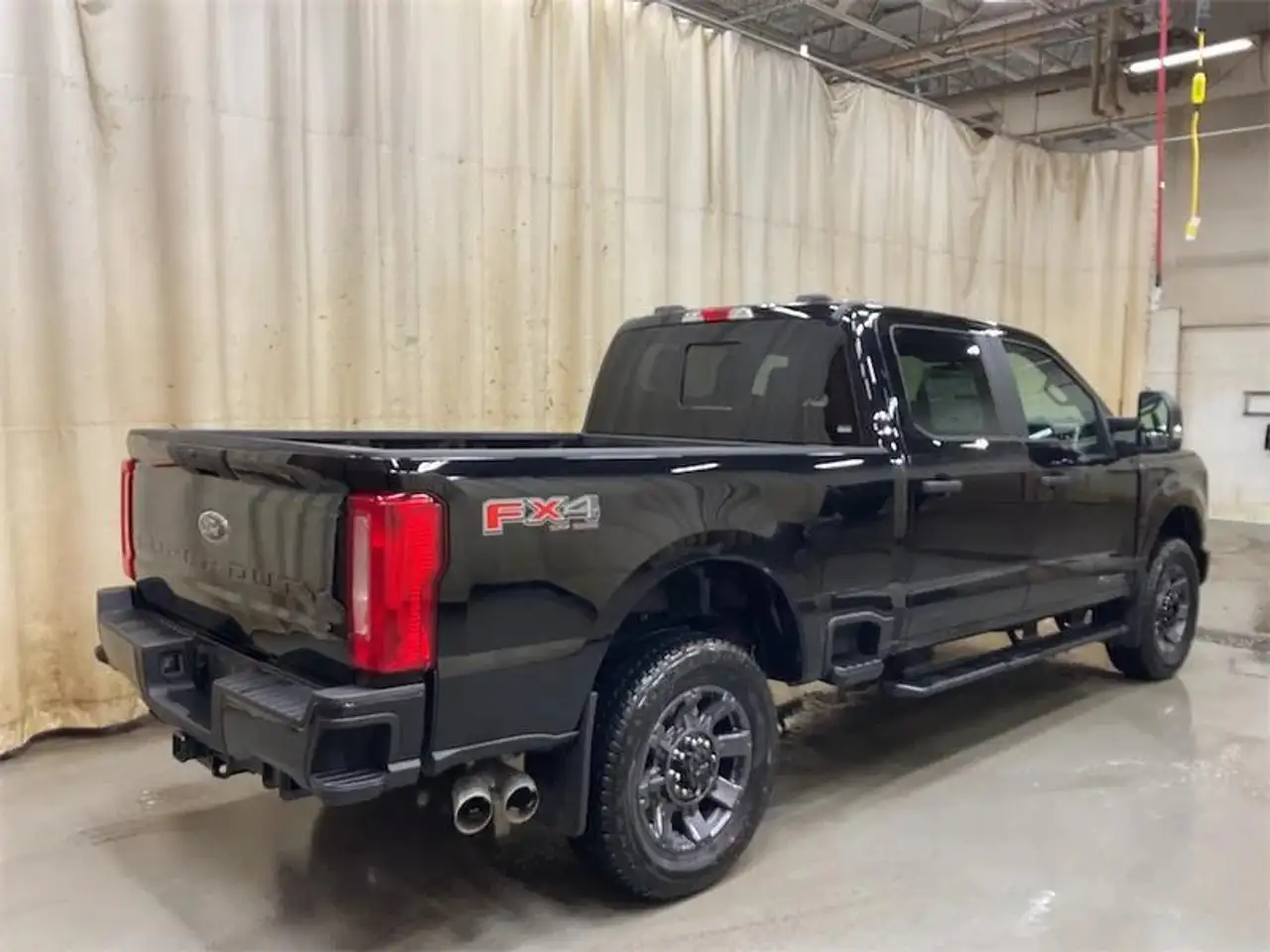Ford F 350 снимка Ford F 350