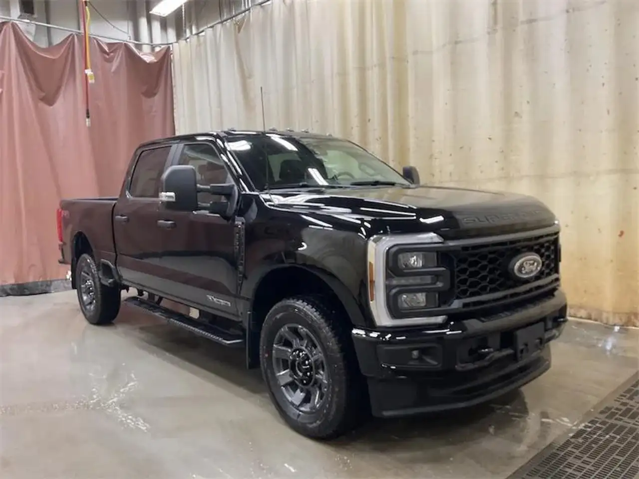 Ford F 350 снимка Ford F 350