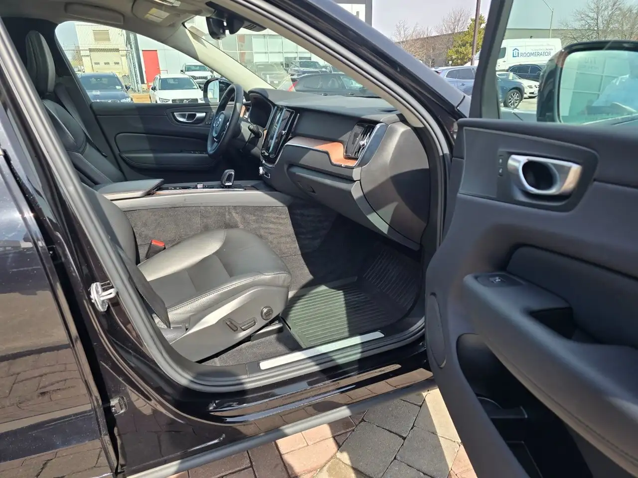Volvo XC60 снимка Volvo XC60