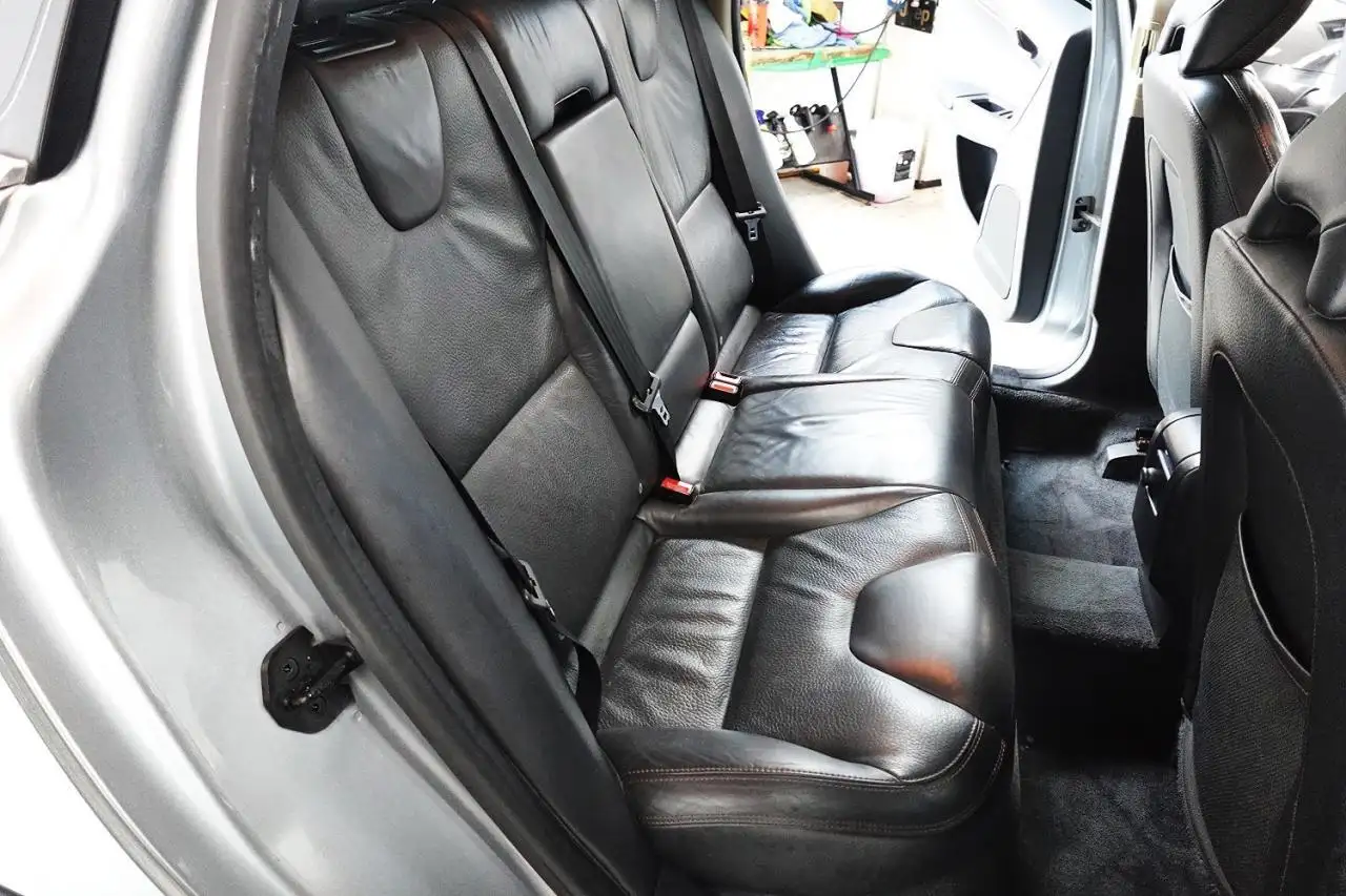 Volvo XC60 photo Volvo XC60