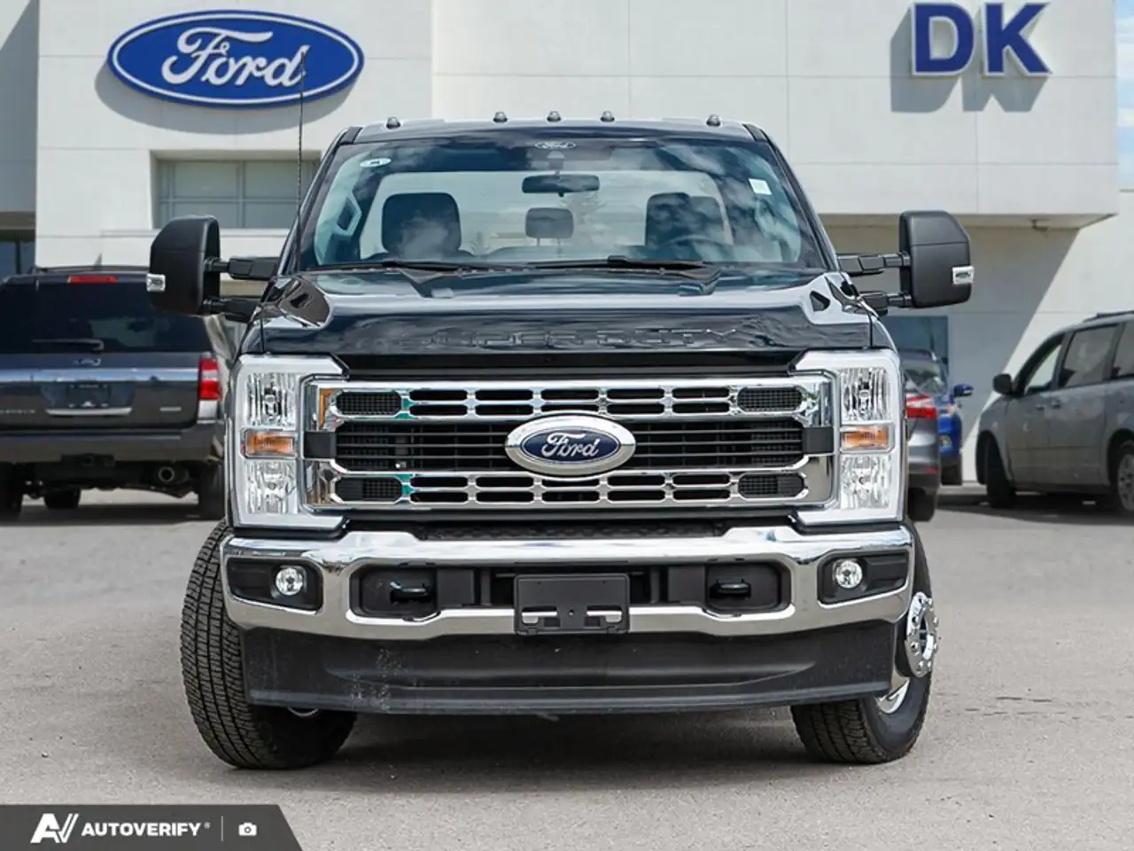 Ford F 350 снимка Ford F 350