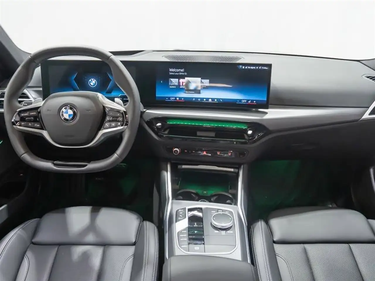 BMW 3 Series снимка BMW 3 Series