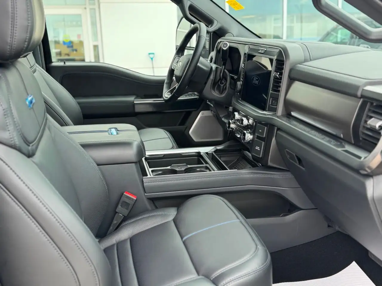 Ford F 350 снимка Ford F 350