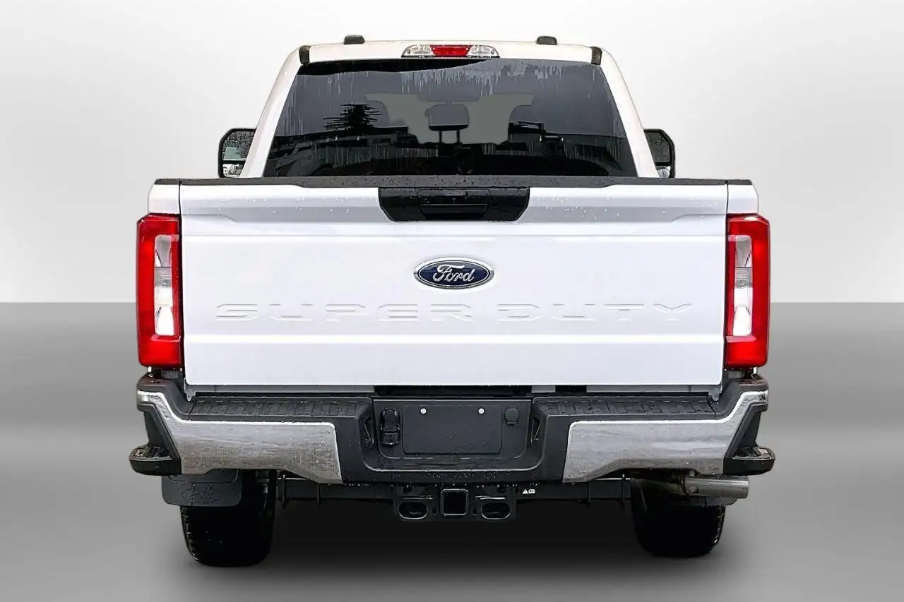 Ford F 350 снимка Ford F 350