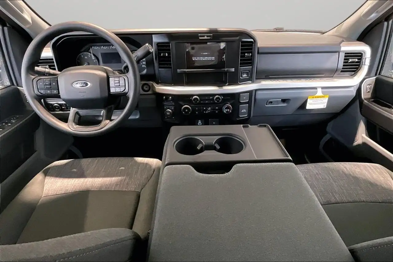 Ford F 350 снимка Ford F 350