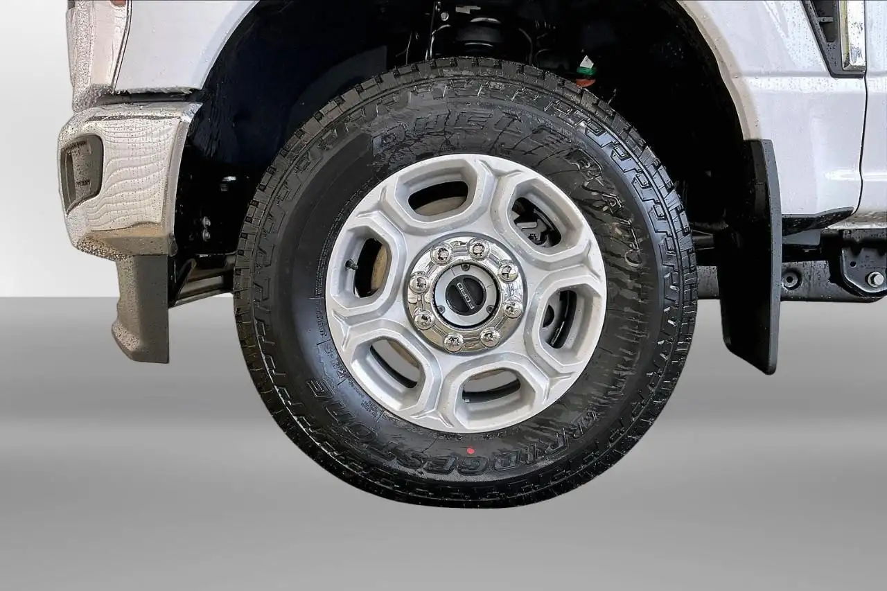 Ford F 350 снимка Ford F 350