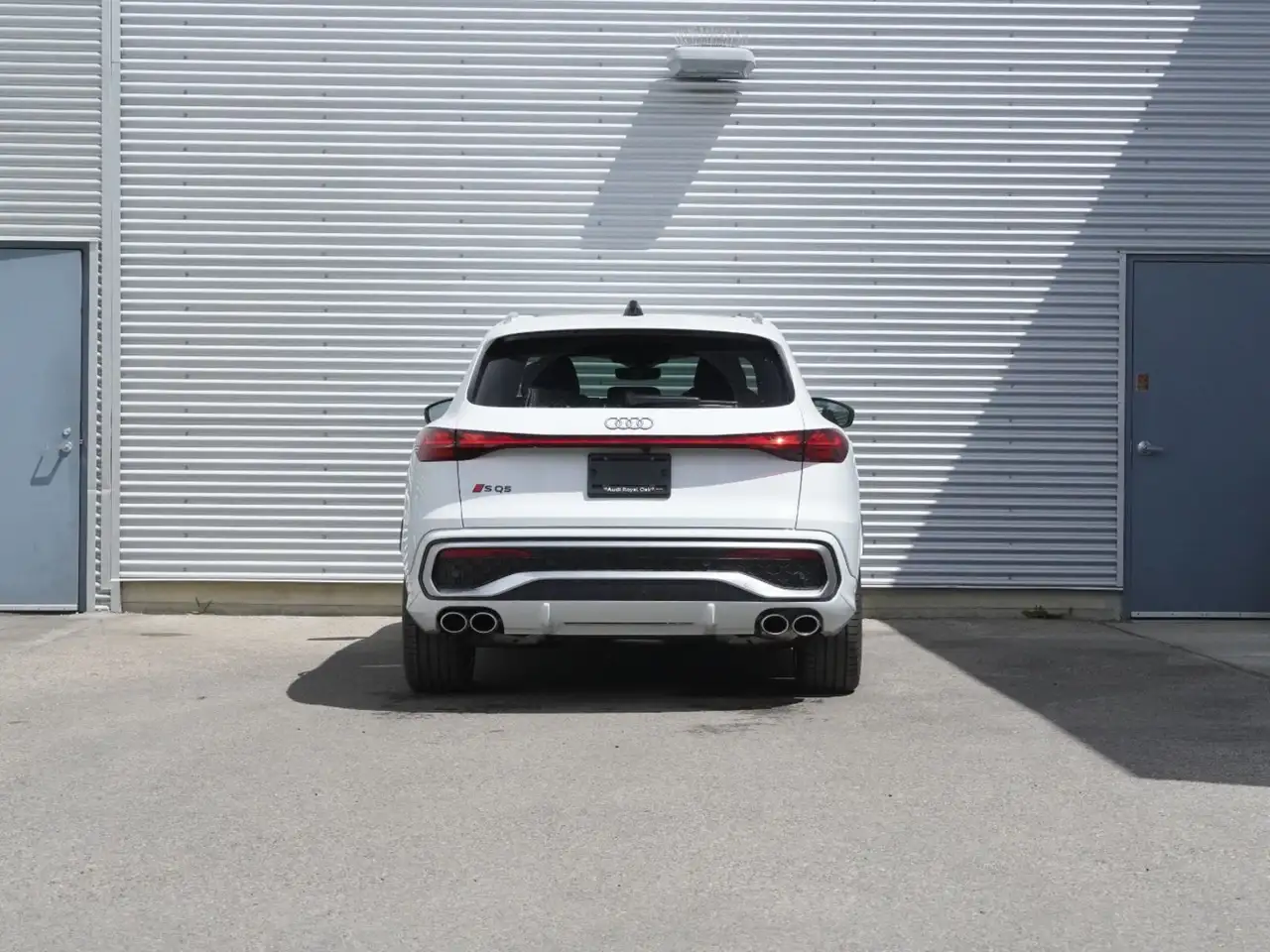 Audi SQ5 снимка Audi SQ5