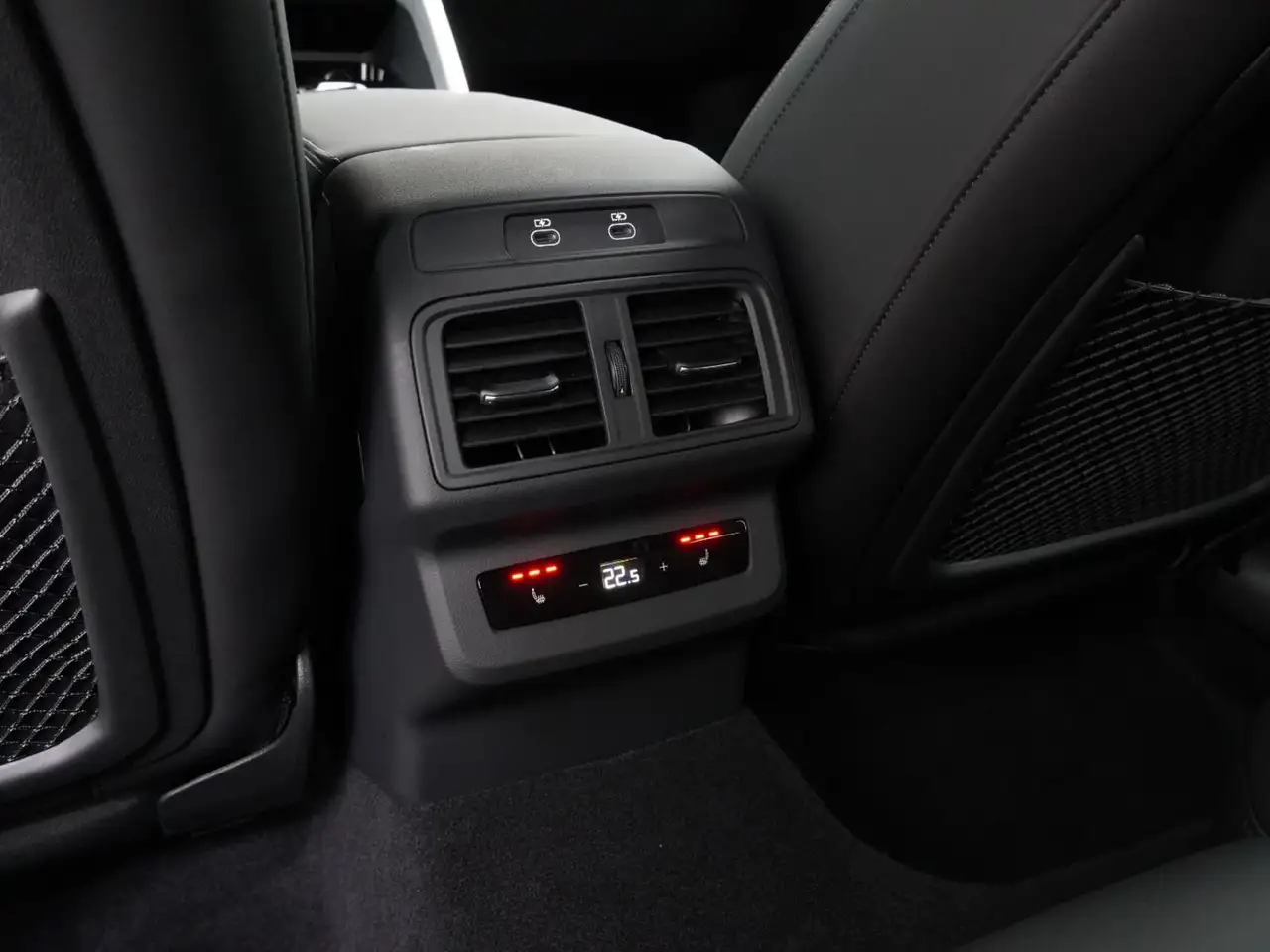 Audi SQ5 снимка Audi SQ5