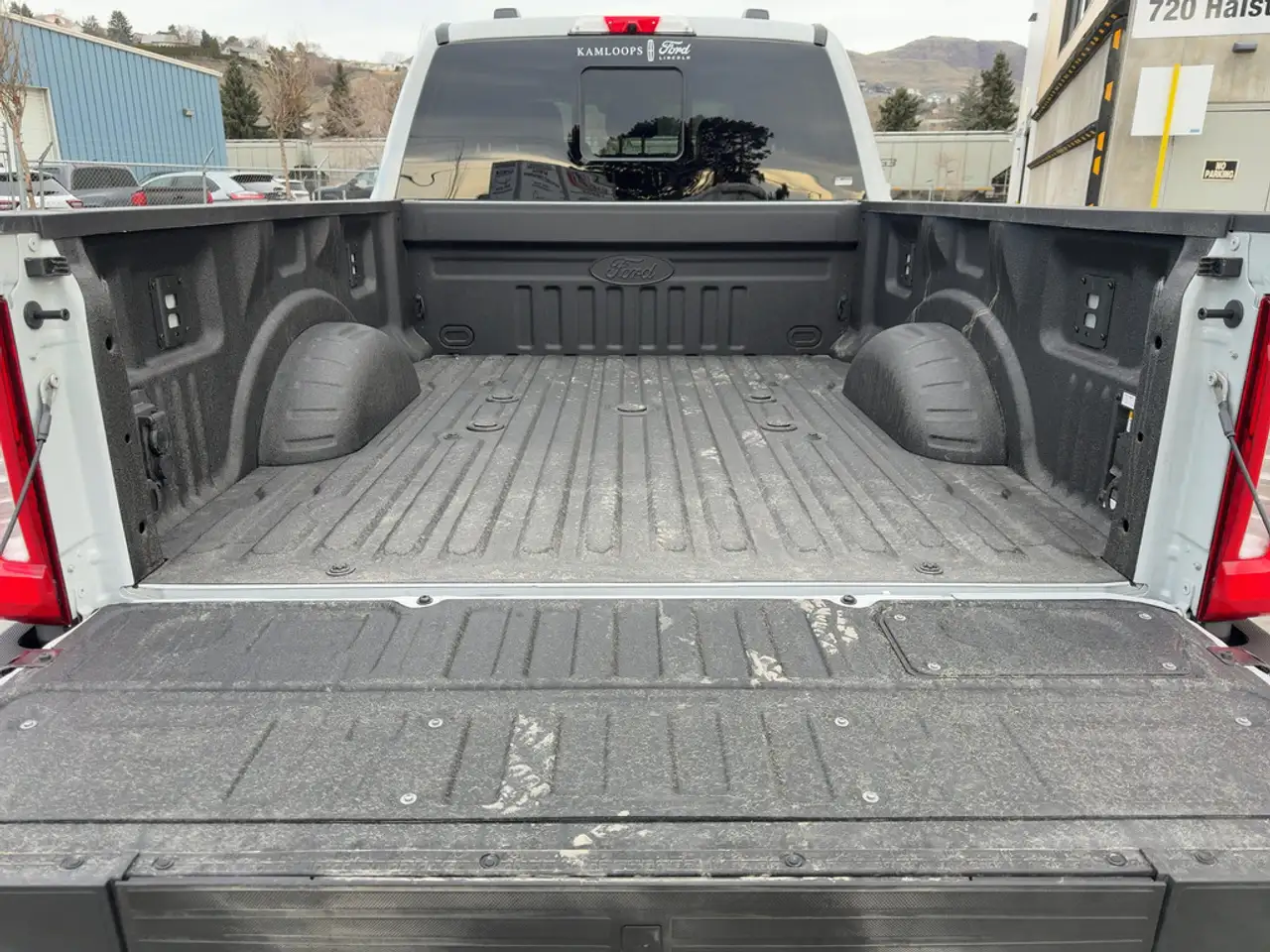 Ford F 350 снимка Ford F 350