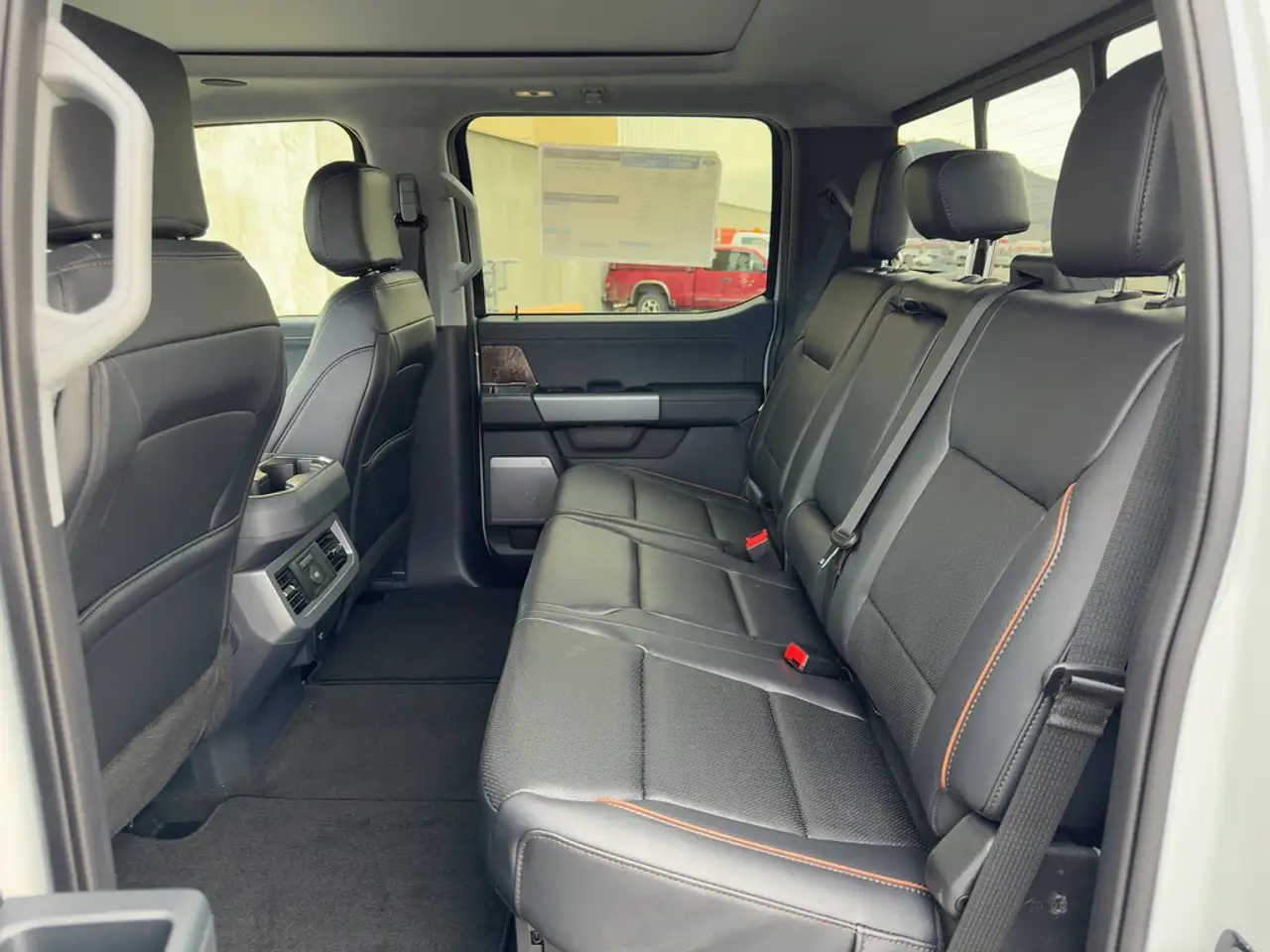 Ford F 350 снимка Ford F 350