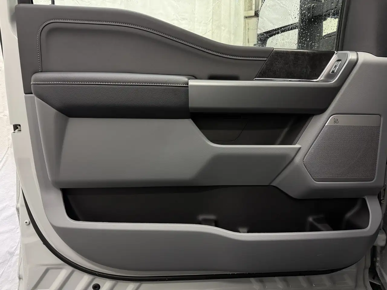 Ford F 350 снимка Ford F 350
