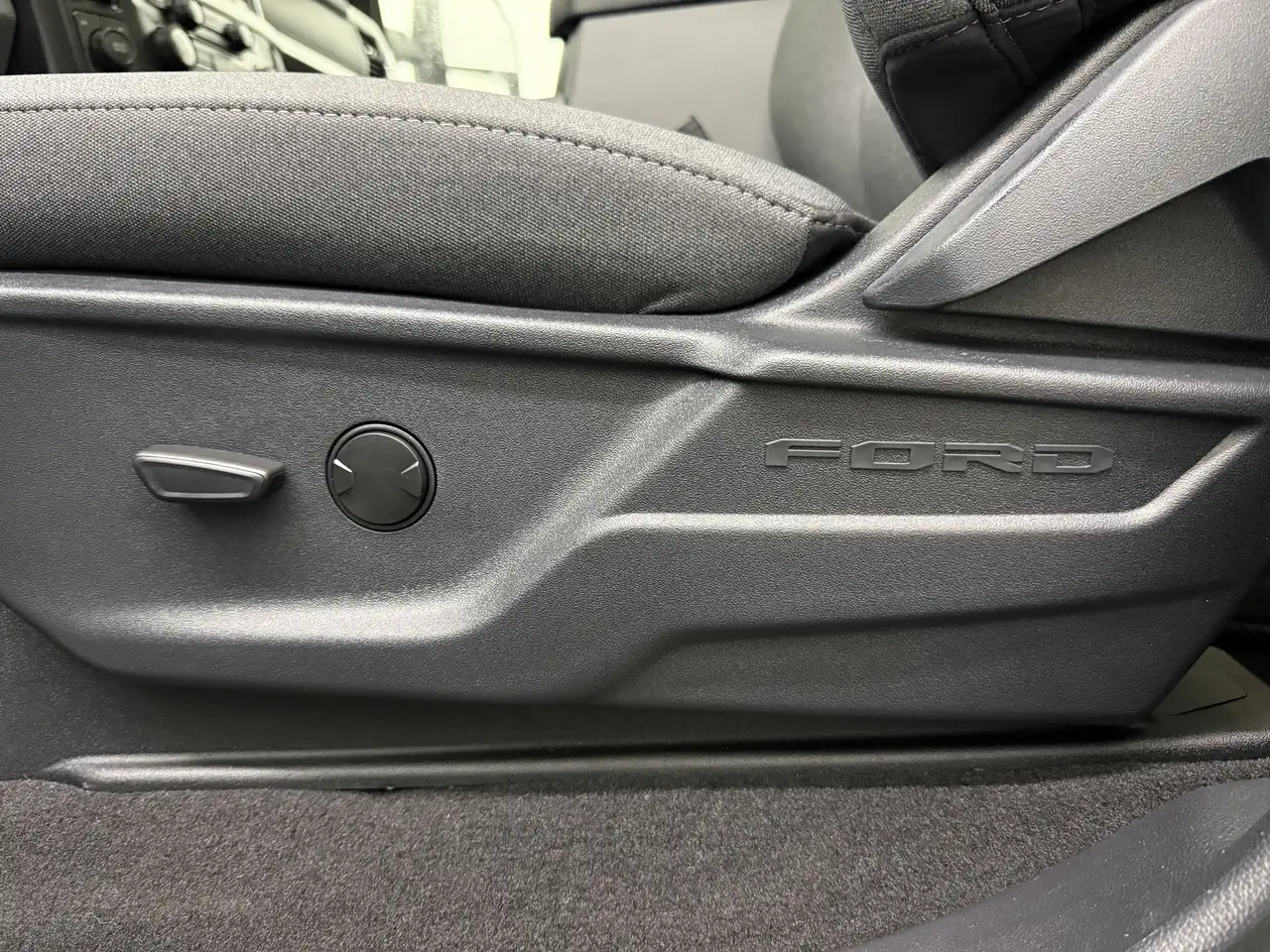 Ford F 350 снимка Ford F 350